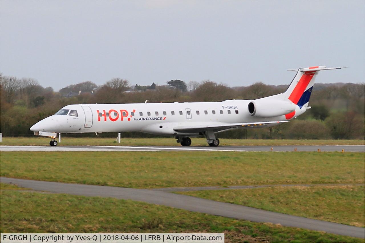F-GRGH, 1999 Embraer EMB-145EU (ERJ-145EU) C/N 145120, Embraer EMB-145EU, Take off run rwy 25L, Brest-Bretagne airport (LFRB-BES)