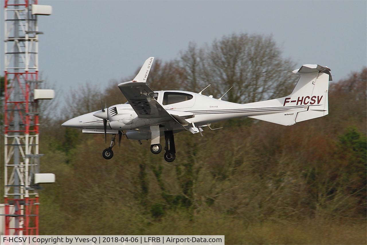 F-HCSV, 2008 Diamond DA-42 Twin Star C/N 42.371, F-HCSV - Diamond DA-42 Twin Star, On final rwy 25L, Brest-Bretagne airport (LFRB-BES)