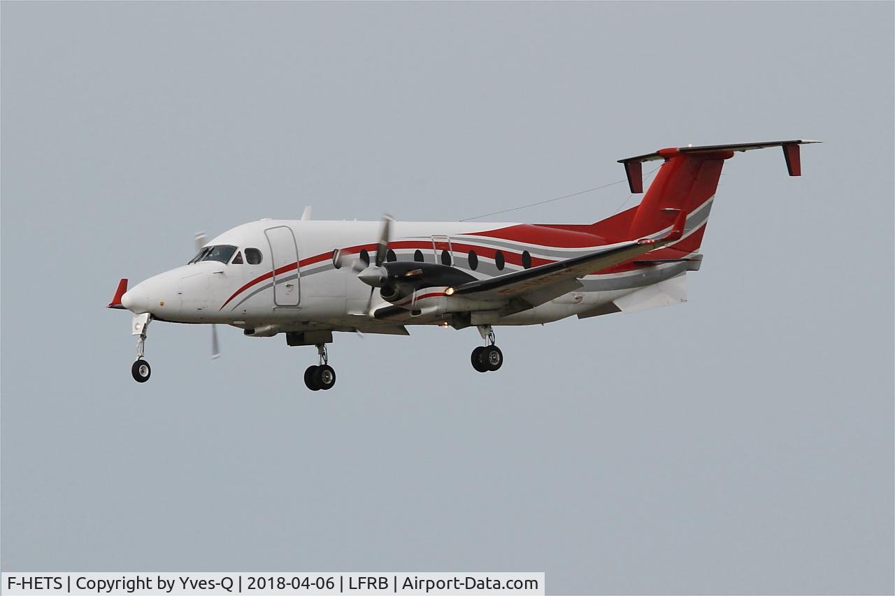 F-HETS, 1999 Raytheon 1900D C/N UE-360, Raytheon Aircraft Company 1900D, On final rwy 25L, Brest-Bretagne Airport (LFRB-BES)