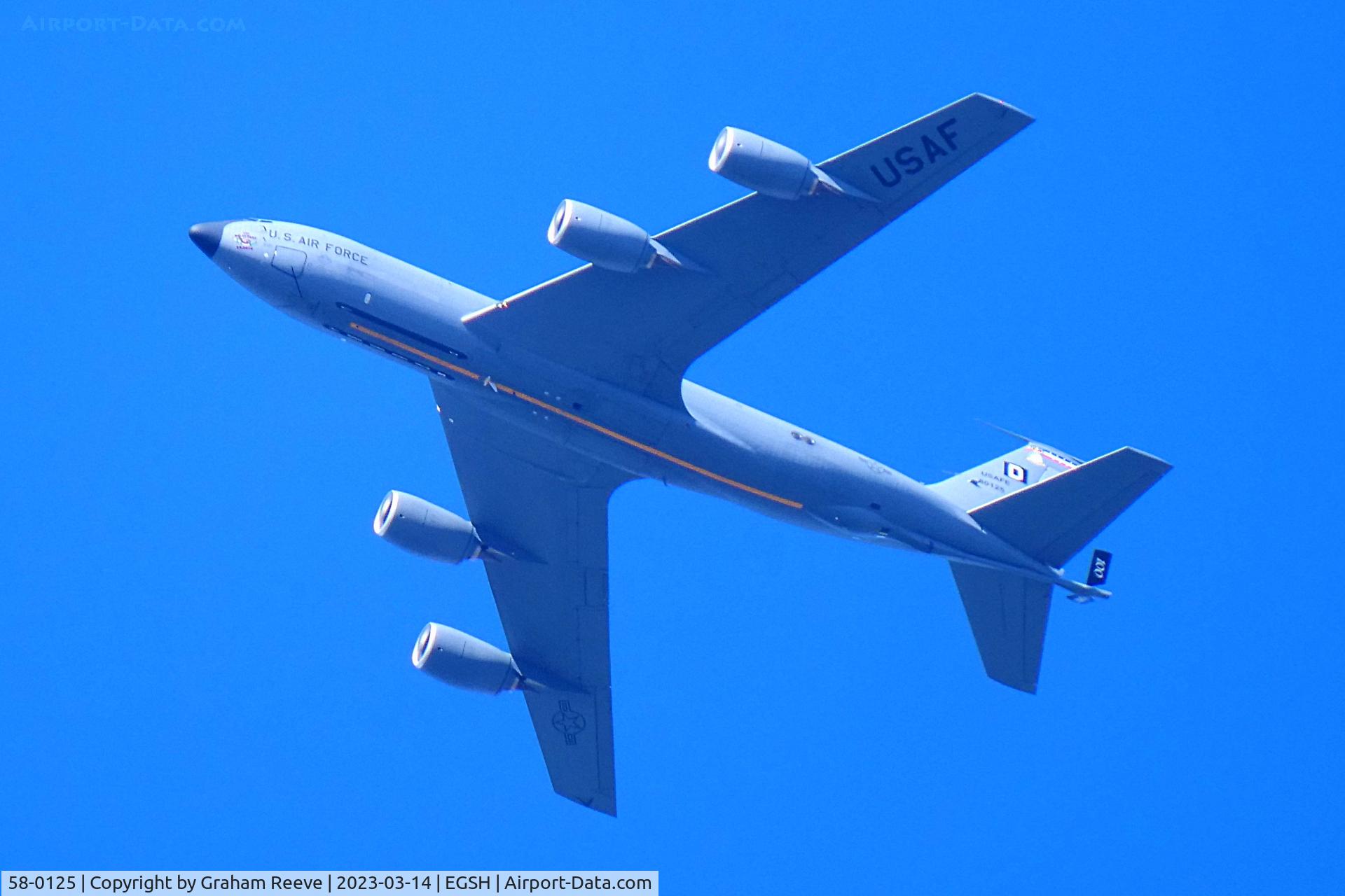 58-0125, 1958 Boeing KC-135T Stratotanker C/N 17870, Transiting over Norwich at 7000ft.