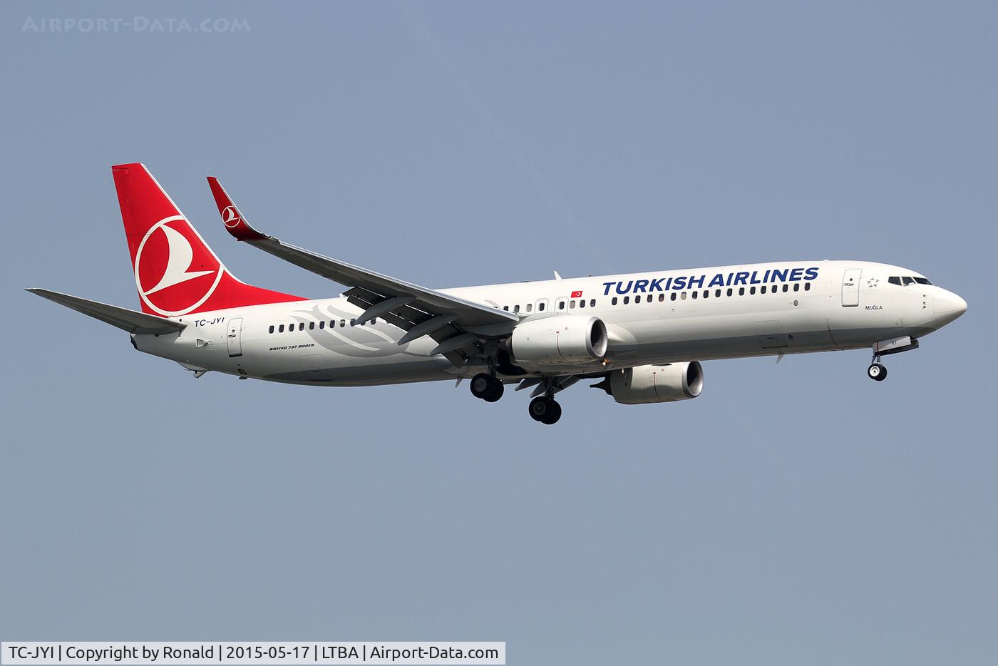 TC-JYI, 2012 Boeing 737-9F2/ER C/N 40985, at ist