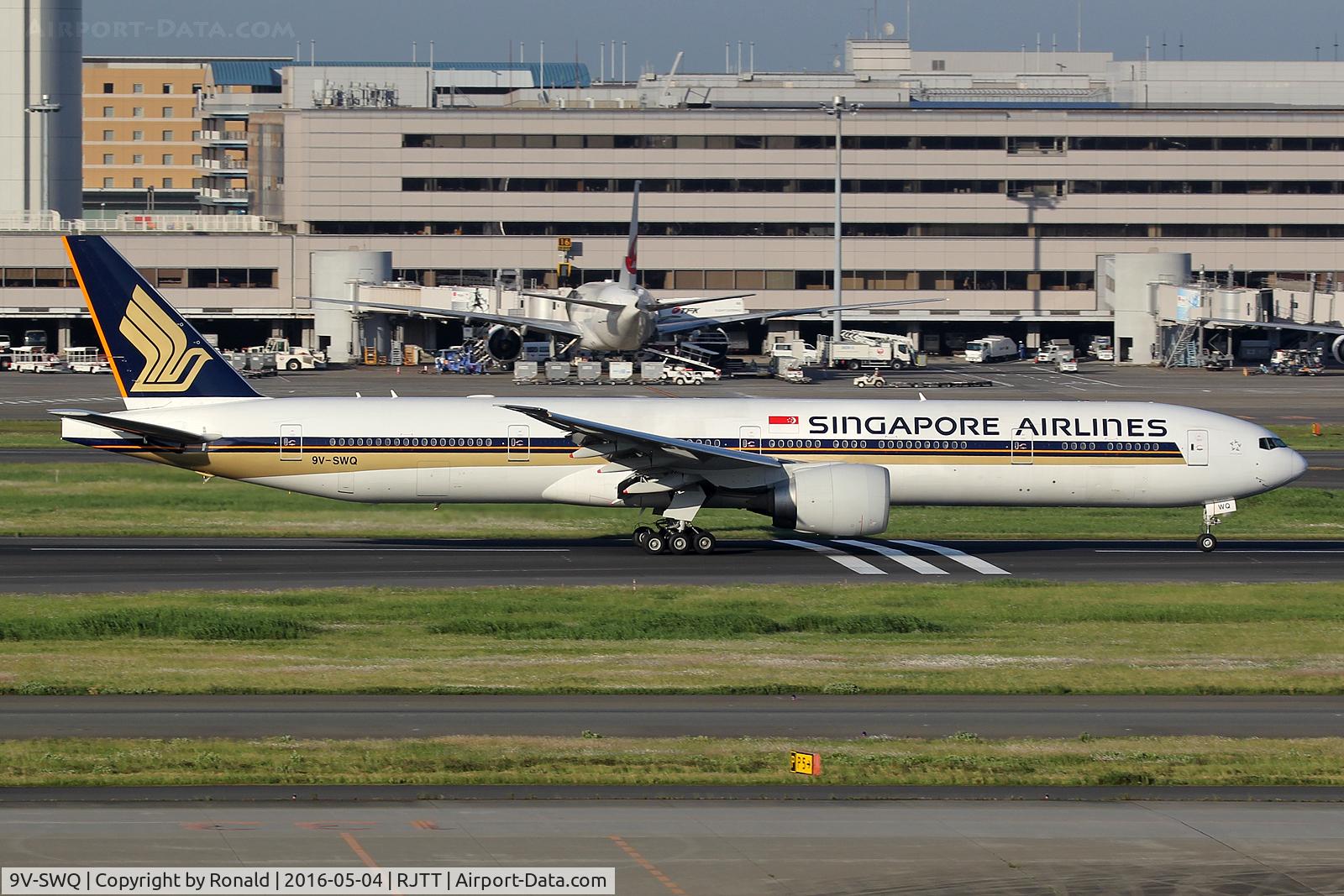 9V-SWQ, 2008 Boeing 777-312/ER C/N 34582, at hnd