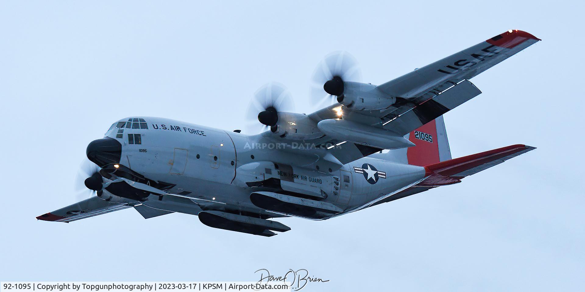 92-1095, 1992 Lockheed LC-130H Hercules C/N 382-5405, SKIER95 of the 139th of the NY ANG comes to Pease to make a few passes.