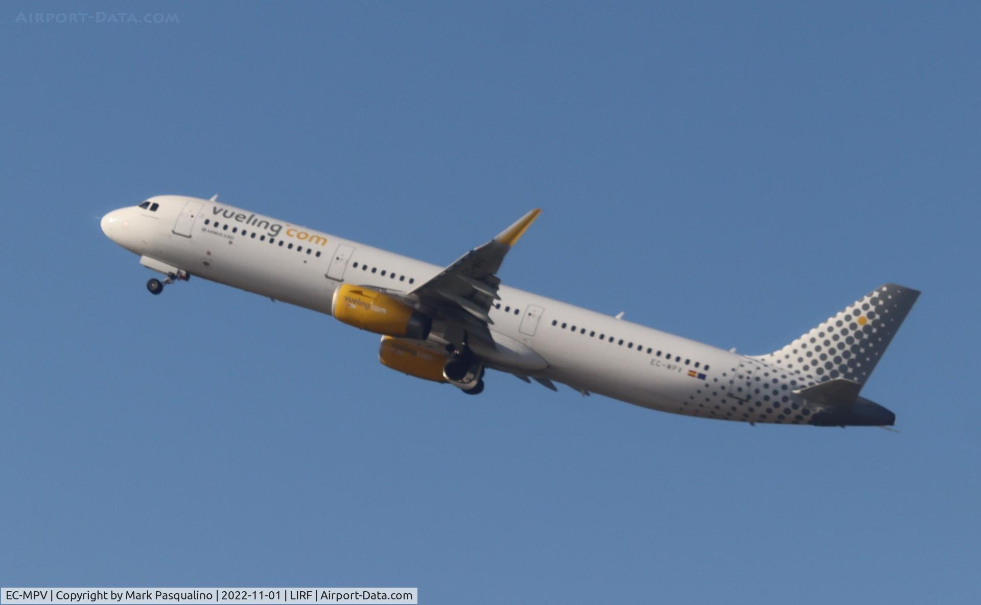 EC-MPV, 2017 Airbus A321-231 C/N 7590, Airbus A321-231