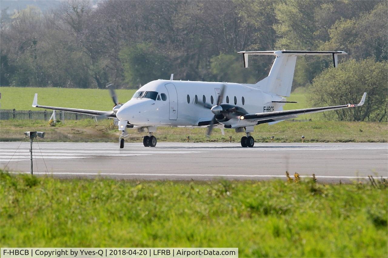 F-HBCB, 1999 Raytheon 1900D C/N UE-390, Raytheon 1900D, Lining up rwy 07R, Brest-Bretagne airport (LFRB-BES)