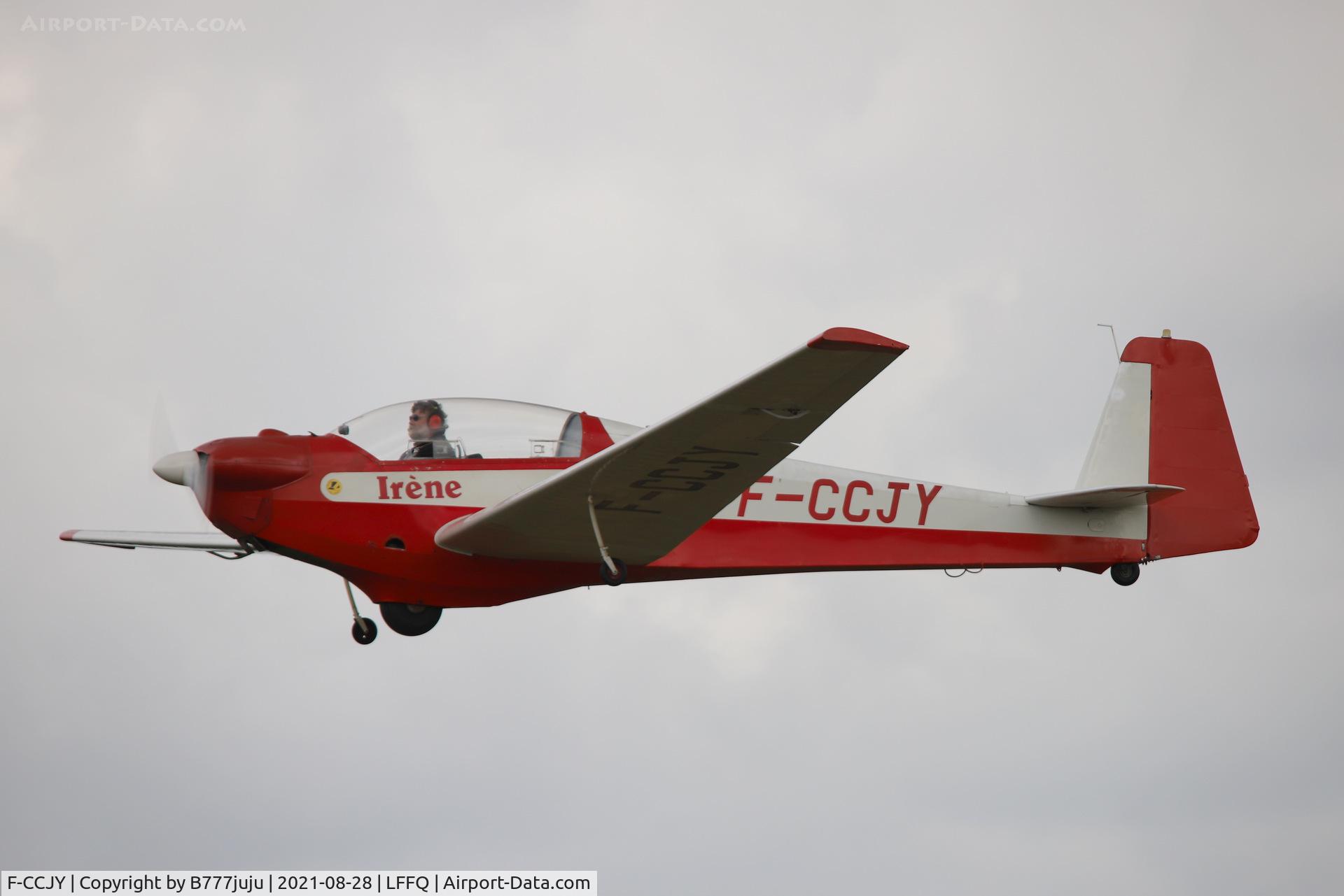 F-CCJY, 1974 Scheibe SF-28A Tandem-Falke Tandem Falke C/N 5763, during Ferté Alais 2021