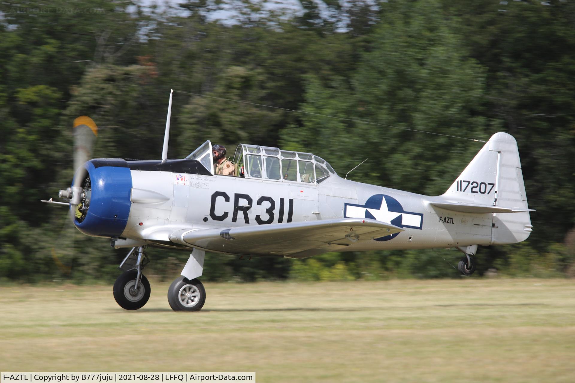 F-AZTL, 1942 North American T-6G Texan C/N 182-789, during Ferté Alais 2021