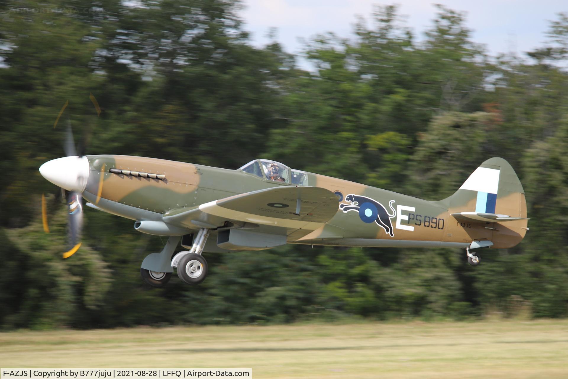 F-AZJS, 1944 Supermarine 389 Spitfire PR.XIX C/N 6S/585110, during Ferté Alais 2021