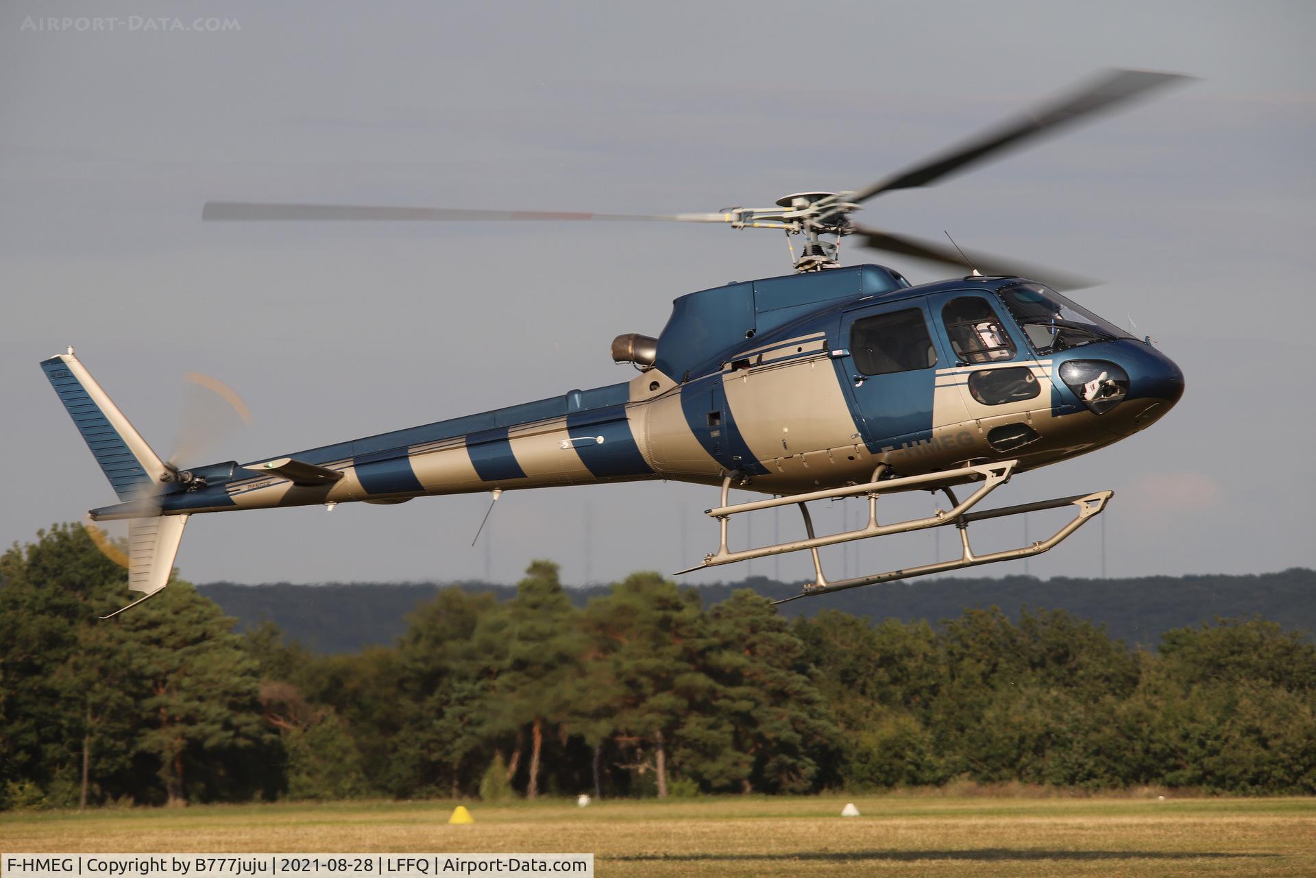 F-HMEG, Aerospatiale AS-350B-2 Ecureuil C/N 7414, during Ferté Alais 2021