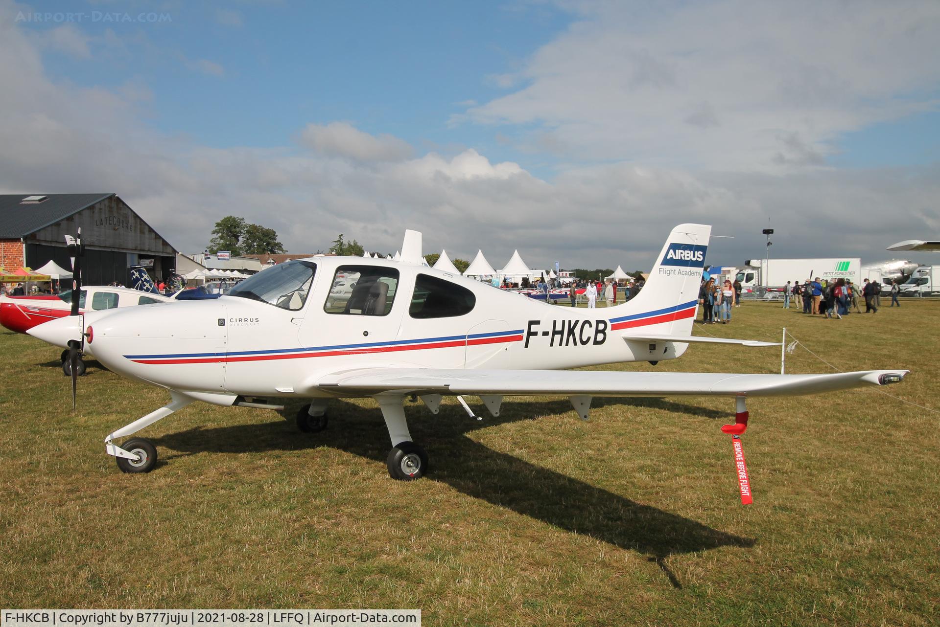 F-HKCB, 2012 Cirrus SR20 C/N 2185, during Ferté Alais 2021
