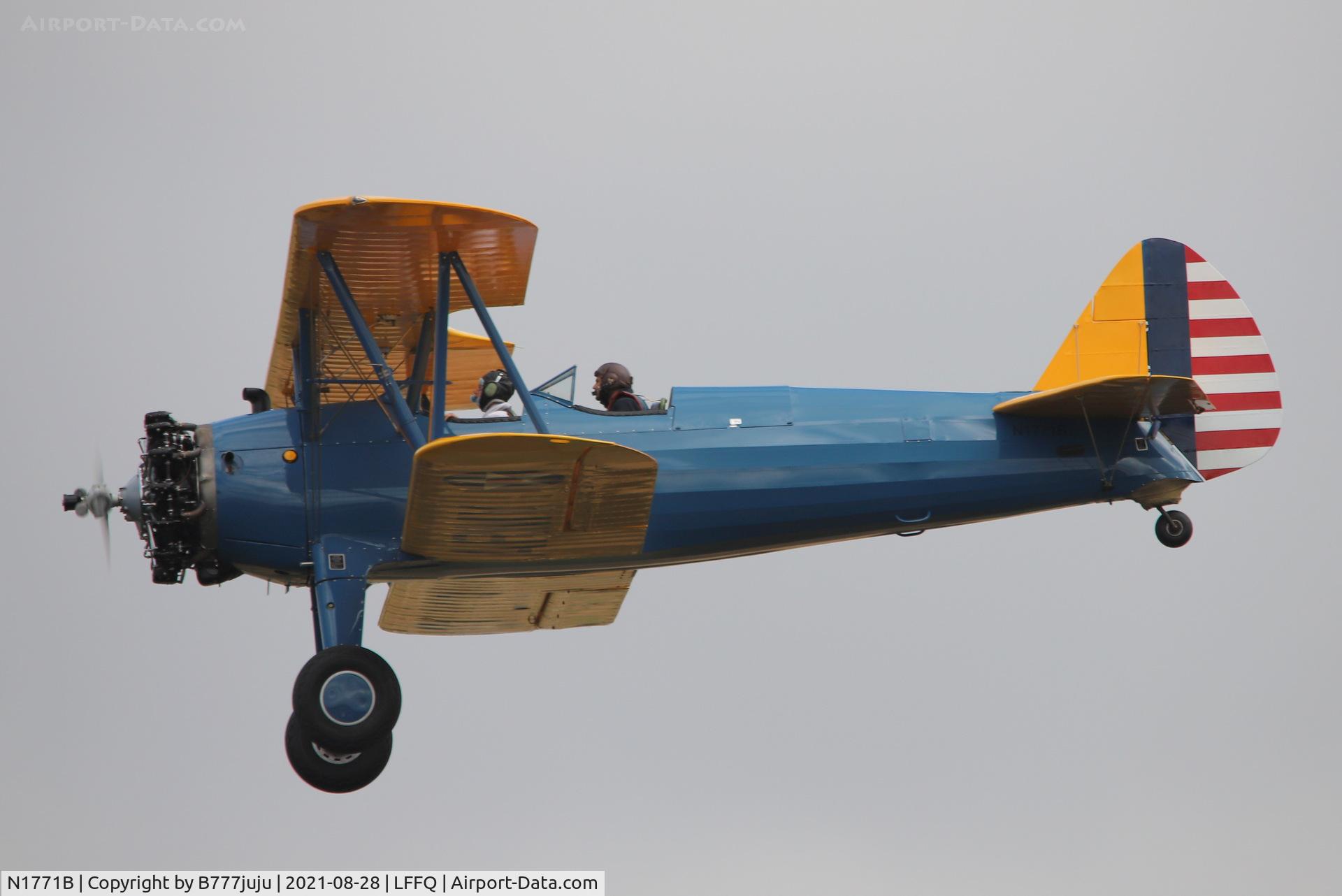 N1771B, 1943 Boeing A75N1(PT17) C/N 75-5644, during Ferté Alais 2021