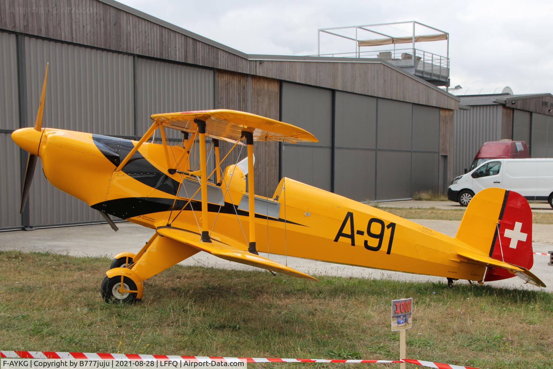 F-AYKG, 2000 Bucker Bu-131 Jungmeister Replica C/N 2034, during Ferté Alais 2021