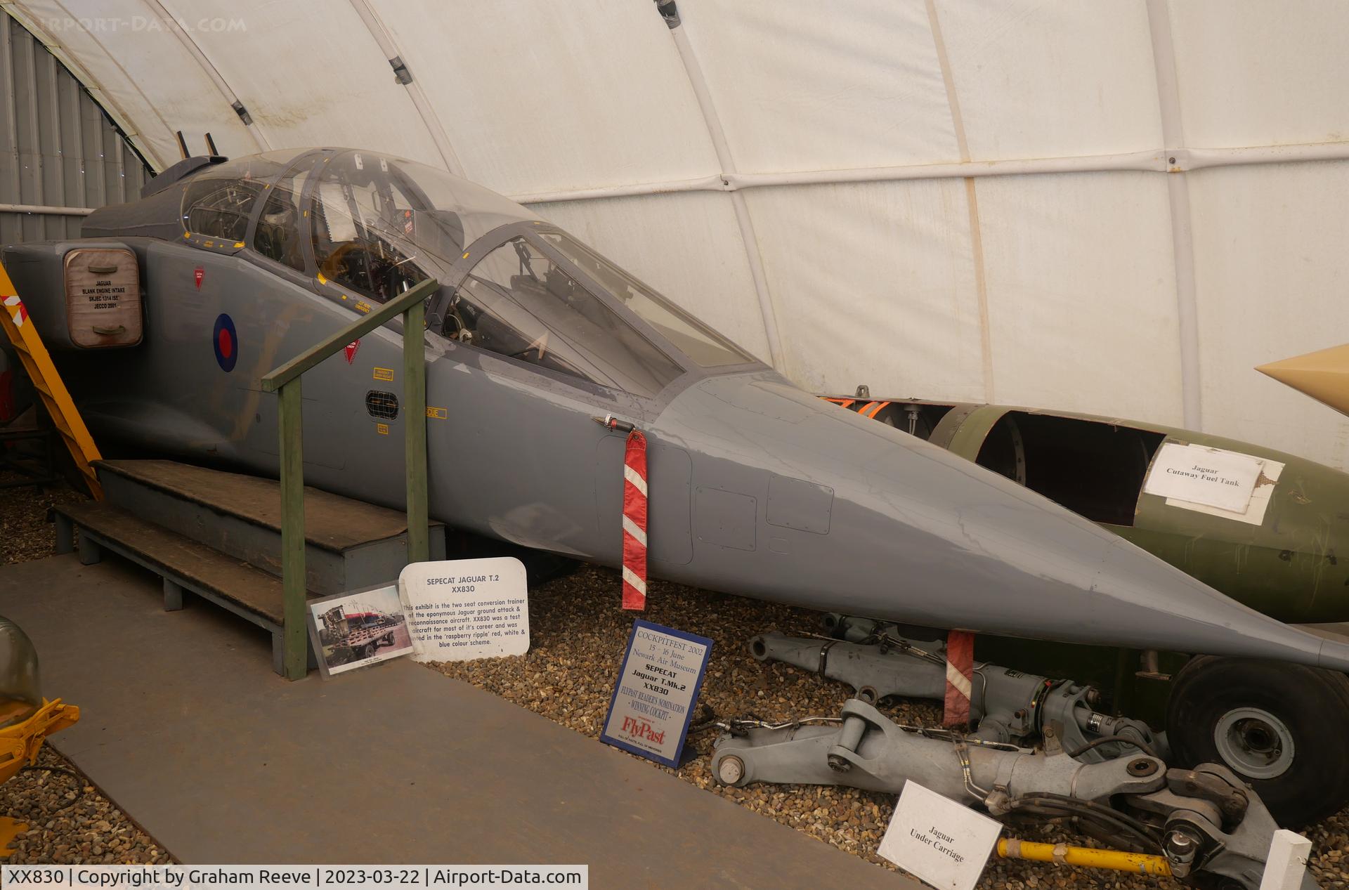 XX830, Sepecat Jaguar T.2 C/N B18, On display at the 