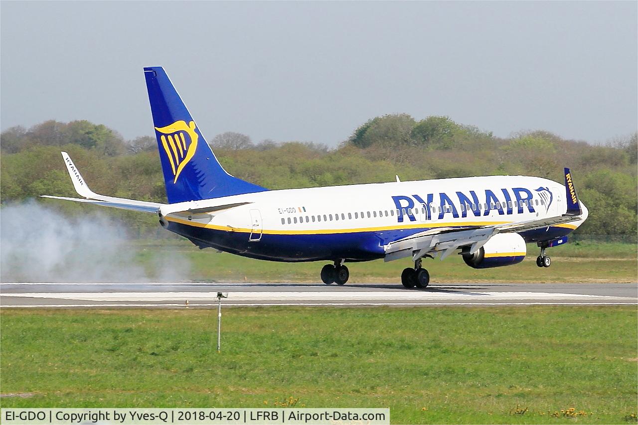 EI-GDO, 2017 Boeing 737-800 C/N 44808, Boeing 737-800, Touchdown rwy 07R, Brest-Bretagne airport (LFRB-BES)