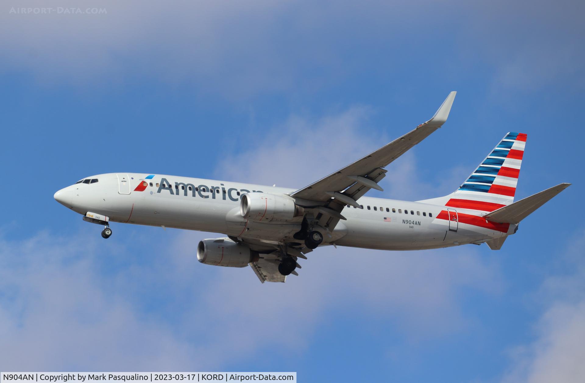 N904AN, 1999 Boeing 737-823 C/N 29506, Boeing 737-823