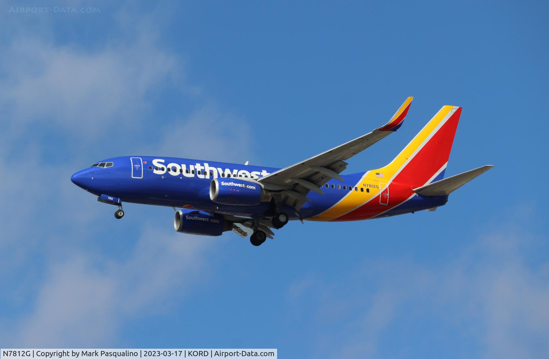 N7812G, 2001 Boeing 737-76N C/N 32582, Boeing 737-76N