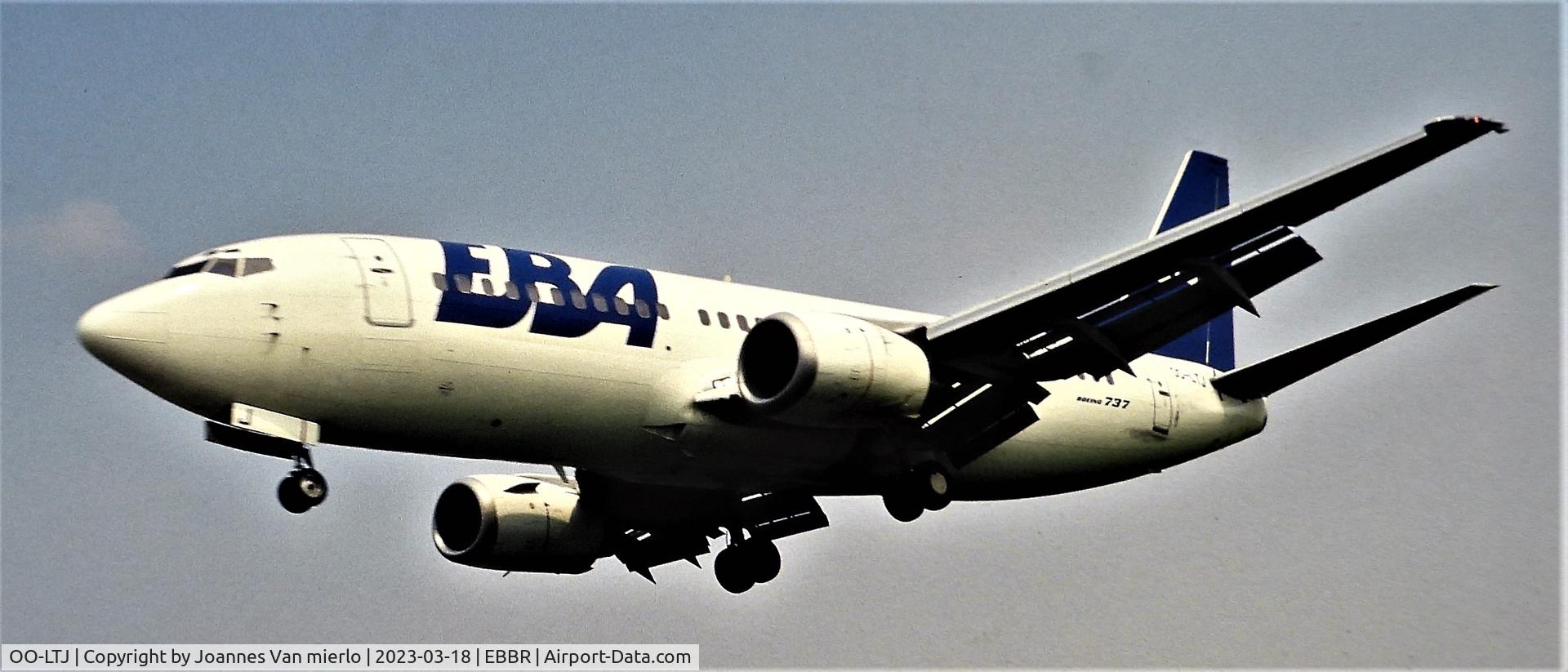 OO-LTJ, 1996 Boeing 737-3M8 C/N 25039, Slide scan