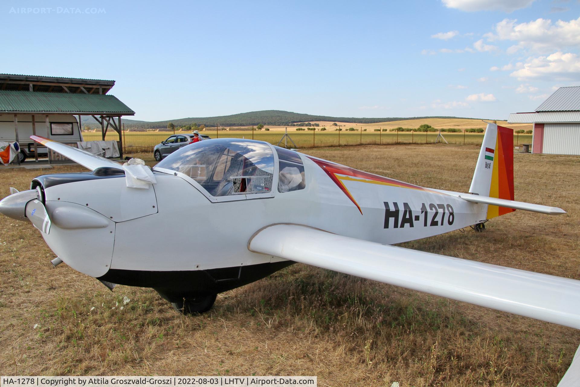 HA-1278, Scheibe SF-25C Falke C/N 44135, LHTV - Tótvázsony-Kövesgyürpuszta Airfield, Hungary