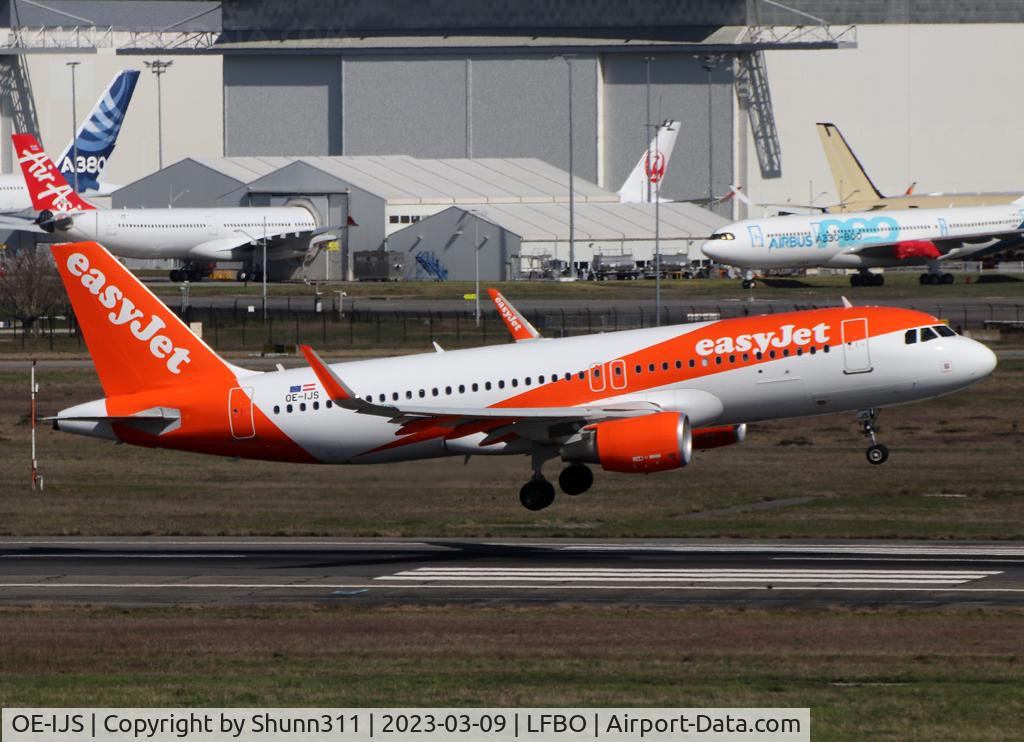 OE-IJS, 2016 Airbus A320-214 C/N 7410, Landing rwy 14R