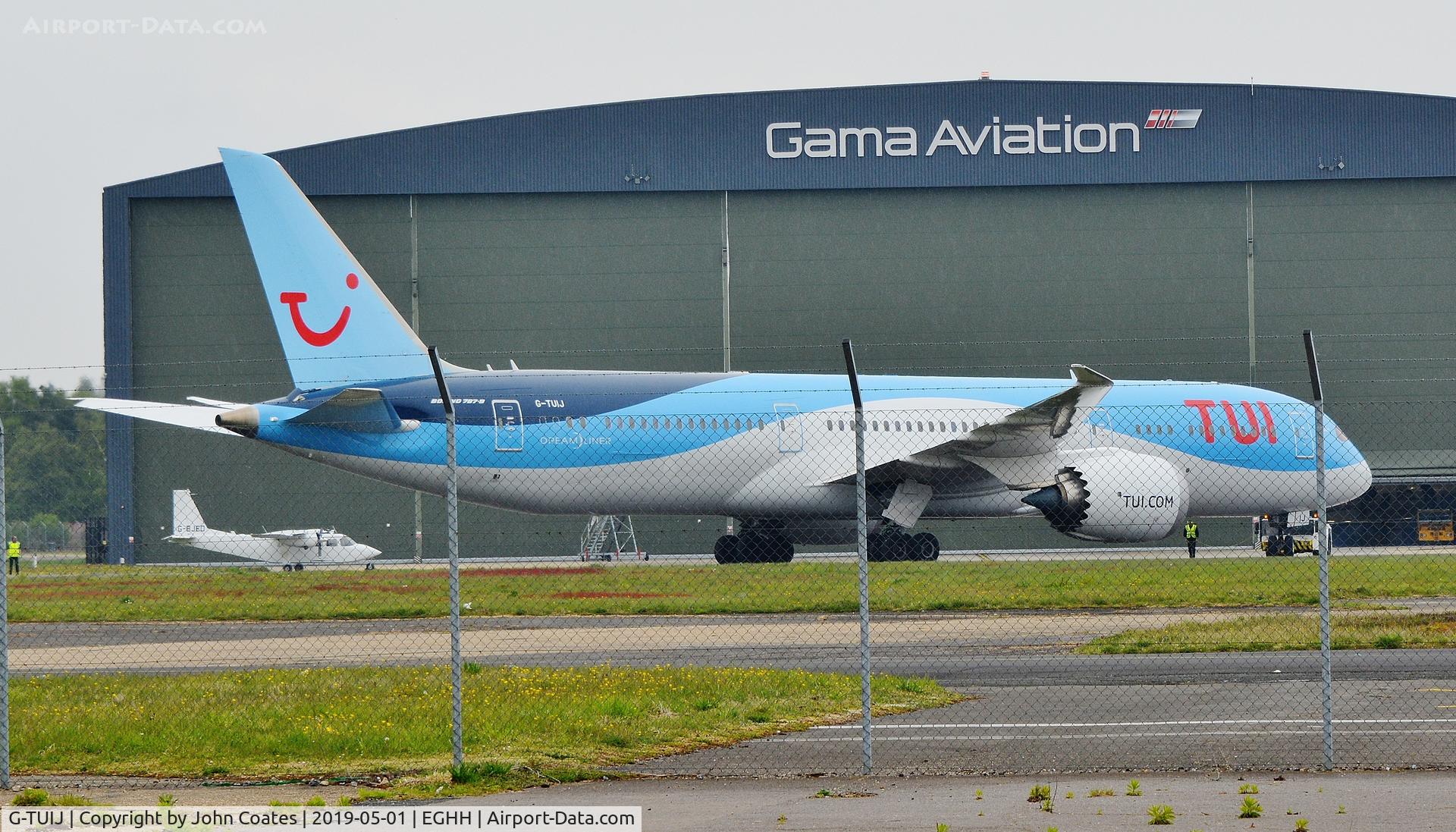 G-TUIJ, 2016 Boeing 787-9K5 Dreamliner C/N 44578, At Gama Avn.