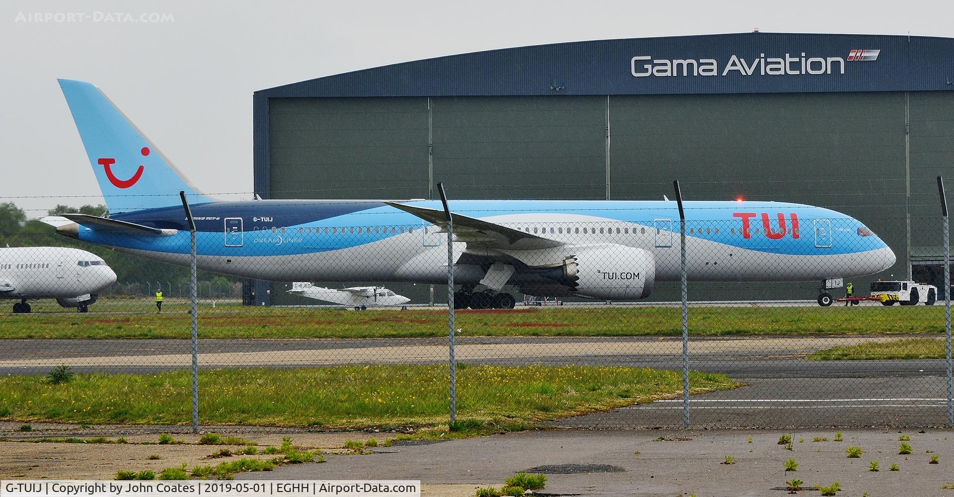 G-TUIJ, 2016 Boeing 787-9K5 Dreamliner C/N 44578, At Gama Avn.