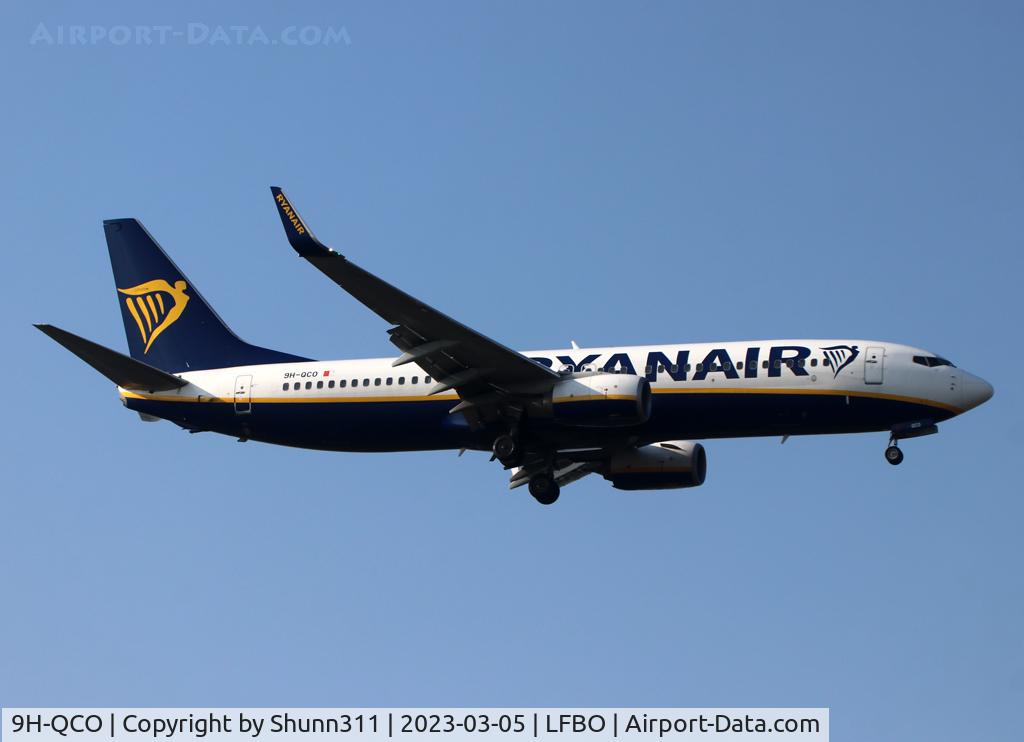 9H-QCO, 2016 Boeing 737-8AS C/N 44733, Landing rwy 32L