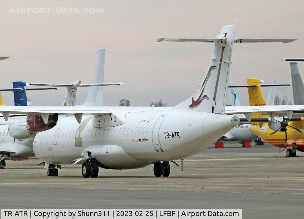TR-ATR, 2008 ATR 72-212A C/N 833, Parked... For Afrijet