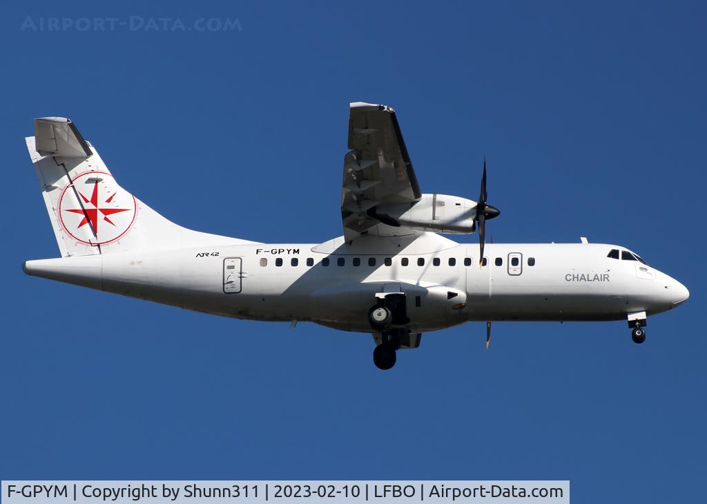 F-GPYM, 1997 ATR 42-500 C/N 520, Landing rwy 14L