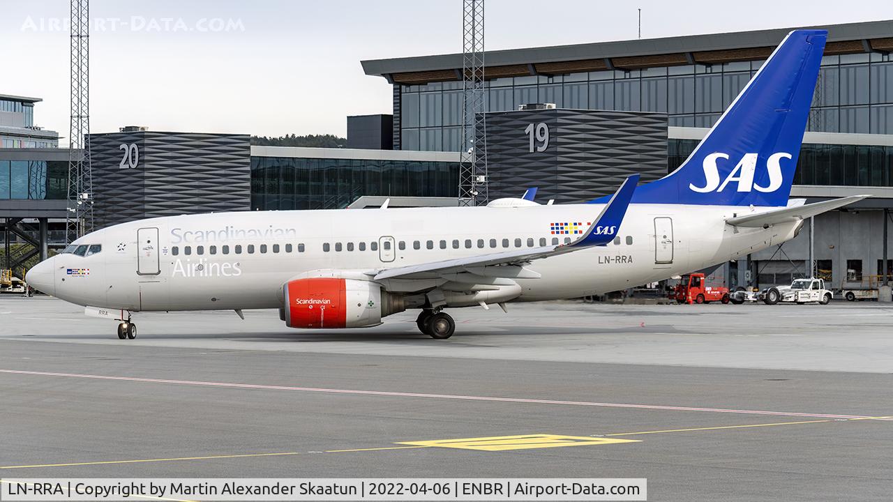 LN-RRA, 2007 Boeing 737-783 C/N 30471, Taxying out for departure.