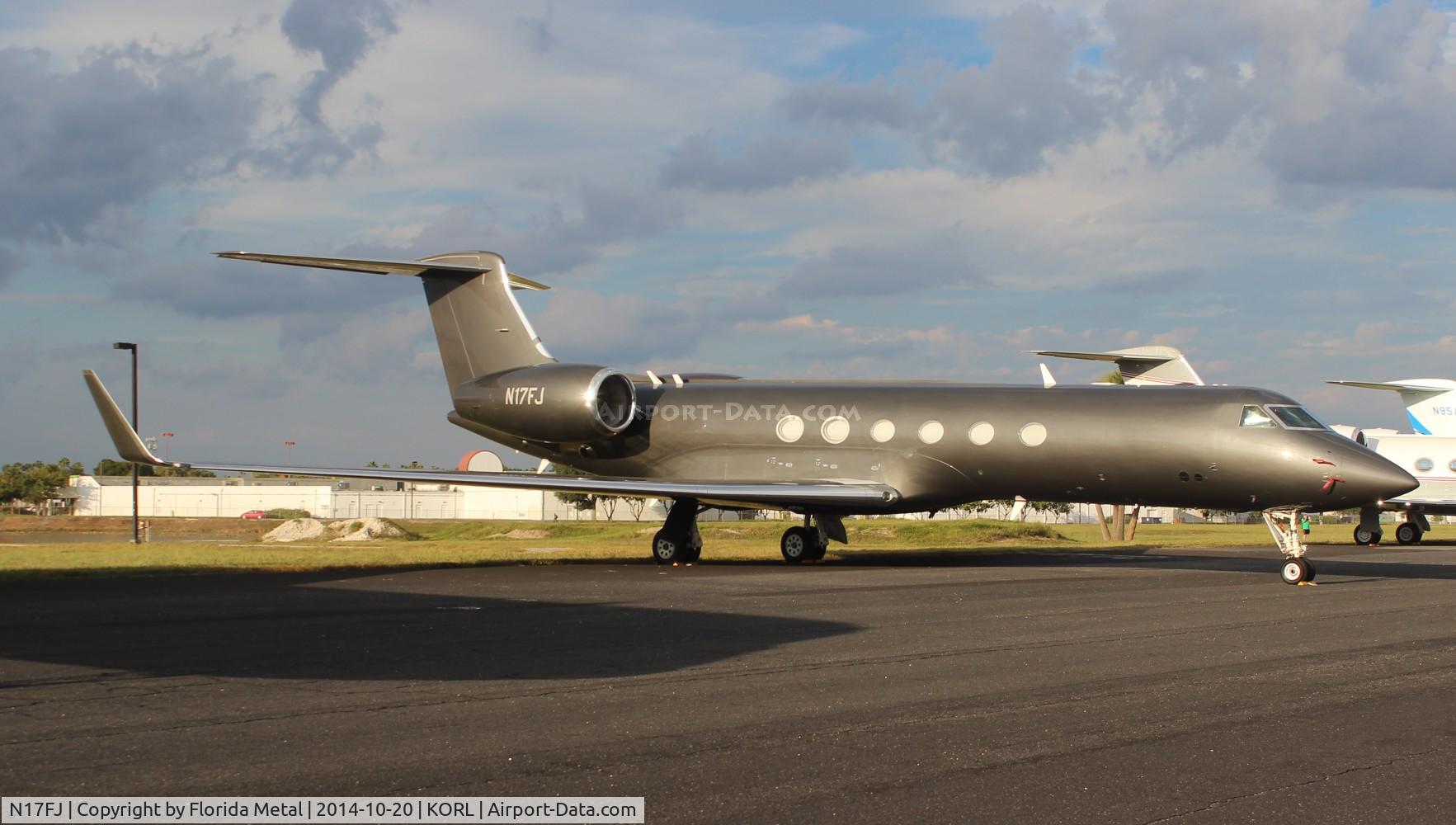 N17FJ, 2000 Gulfstream G-V C/N 607, NBAA 2014 zx