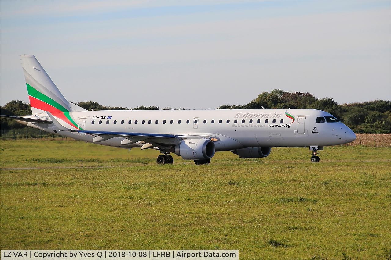 LZ-VAR, 2012 Embraer 190AR (ERJ-190-100IGW) C/N 19000496, Embraer 190AR, Taxiing rwy 25L, Brest-Bretagne Airport (LFRB-BES)