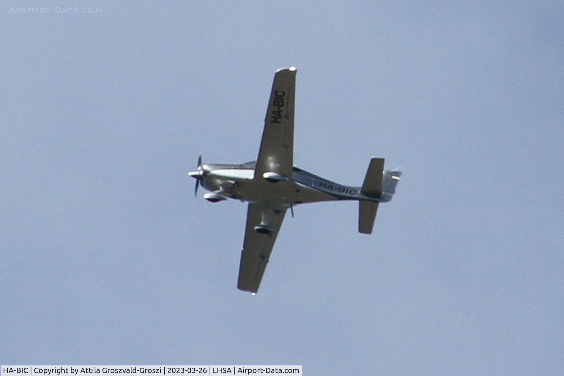 HA-BIC, 2016 Cirrus SR-22T G5-GTS Platinum C/N 1402, LHSA - in the airspace of Szentkirályszabadja airport, Hungary