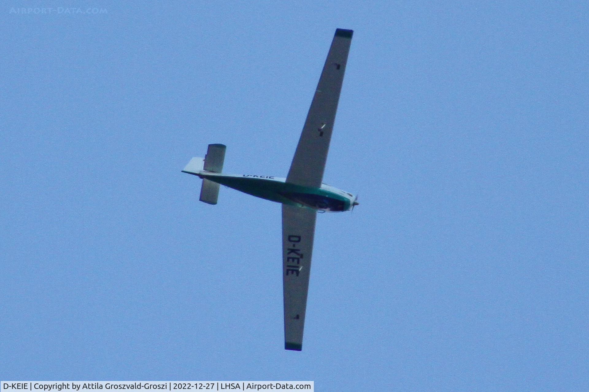 D-KEIE, Scheibe SF-25C Falke C/N 4494, LHSA - in the airspace of Szentkirályszabadja airport, Hungary