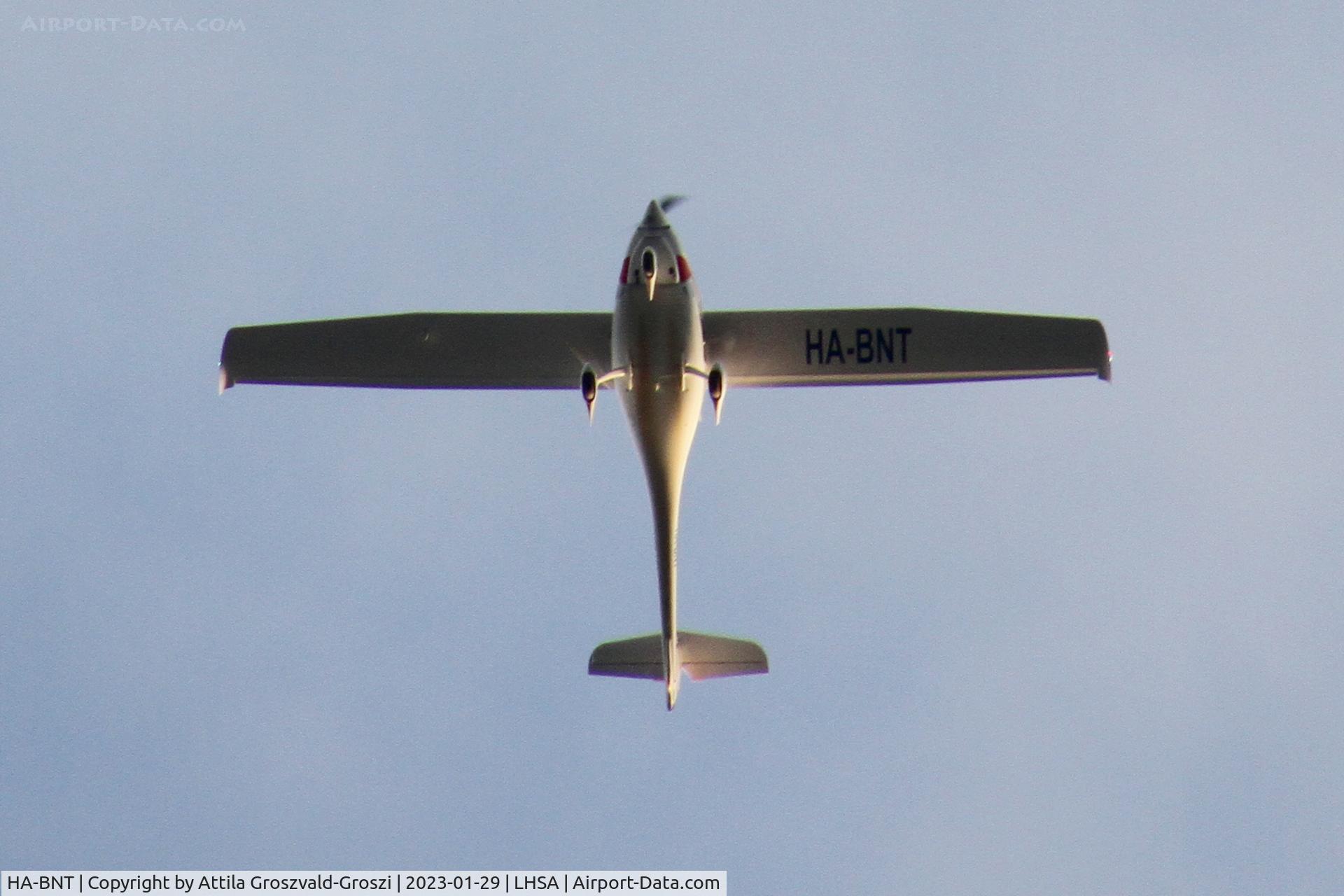 HA-BNT, 2021 Pipistrel Virus SW 121 C/N VSW1210087, LHSA - in the airspace of Szentkirályszabadja airport, Hungary