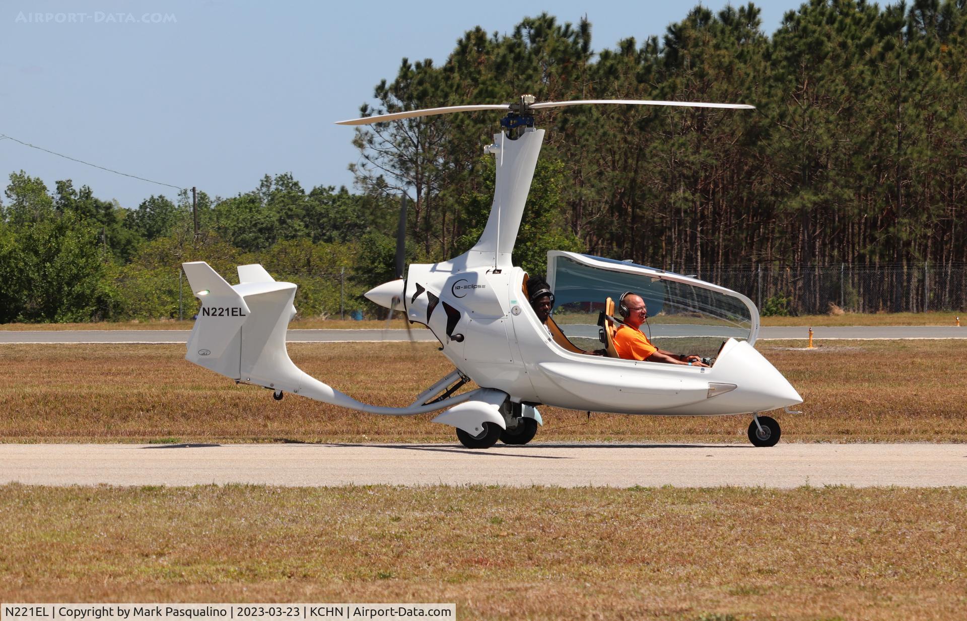 N221EL, Eclipse 10 C/N 04175281014, Eclipse 10