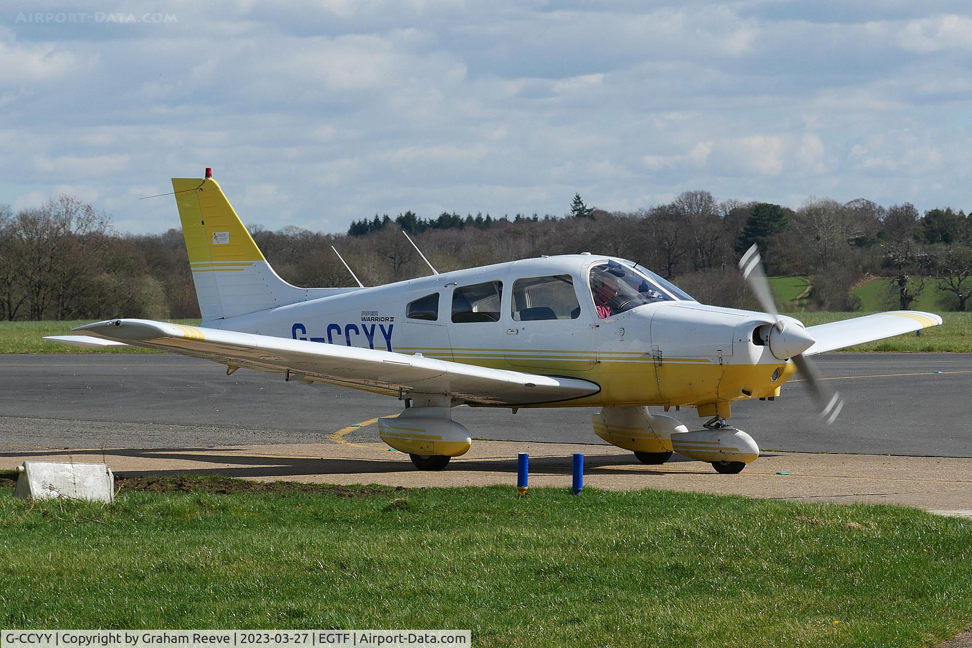 G-CCYY, 1989 Piper PA-28-161 Cherokee Warrior II C/N 2816094, Departing from Fairoaks.