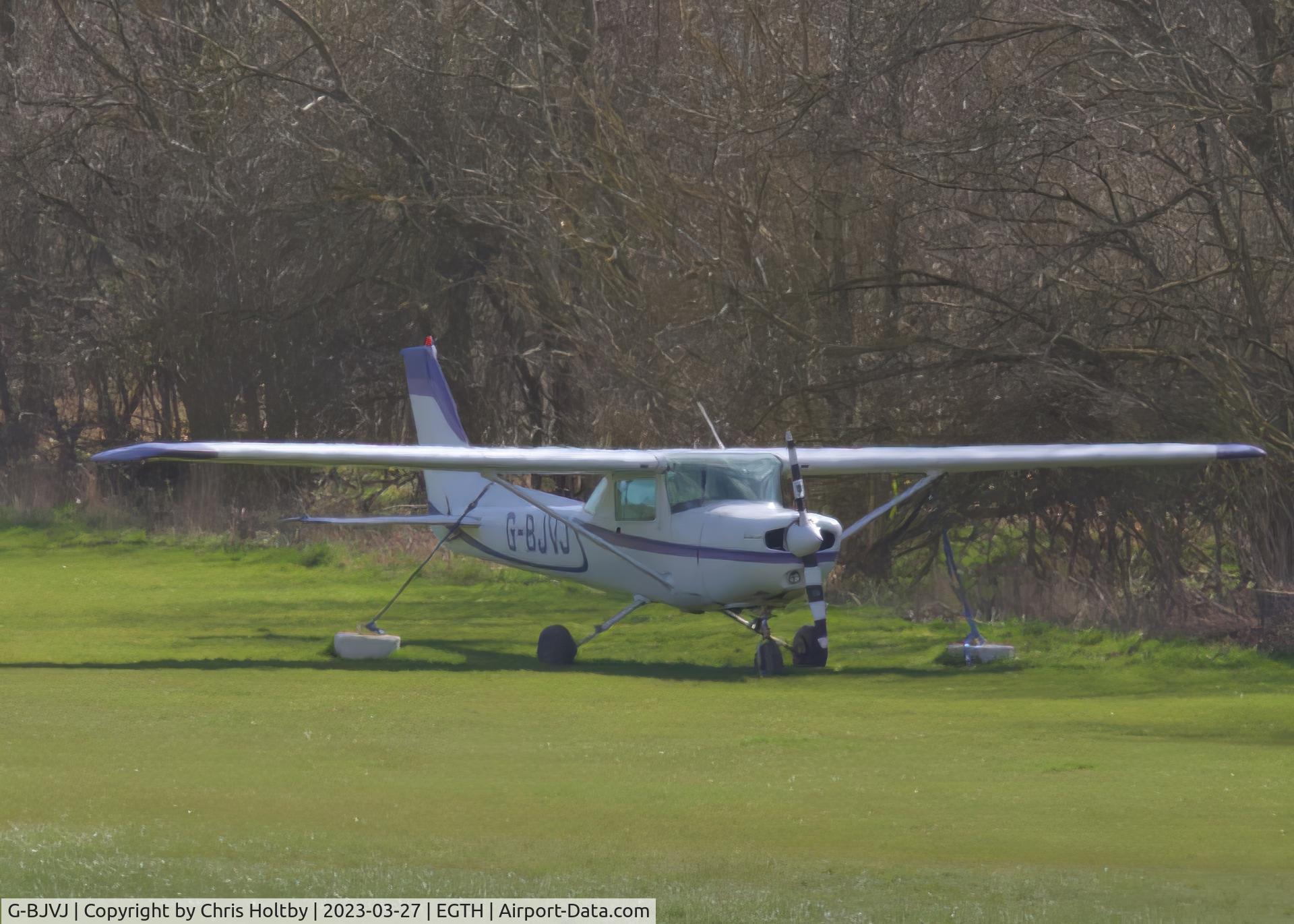 G-BJVJ, 1981 Reims F152 C/N 1906, Parked at Old Warden Airfield, Beds.
