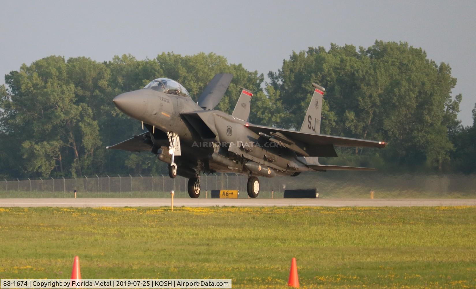 88-1674, 1988 McDonnell Douglas F-15E Strike Eagle C/N 1083/E058, USAF F-15 zx