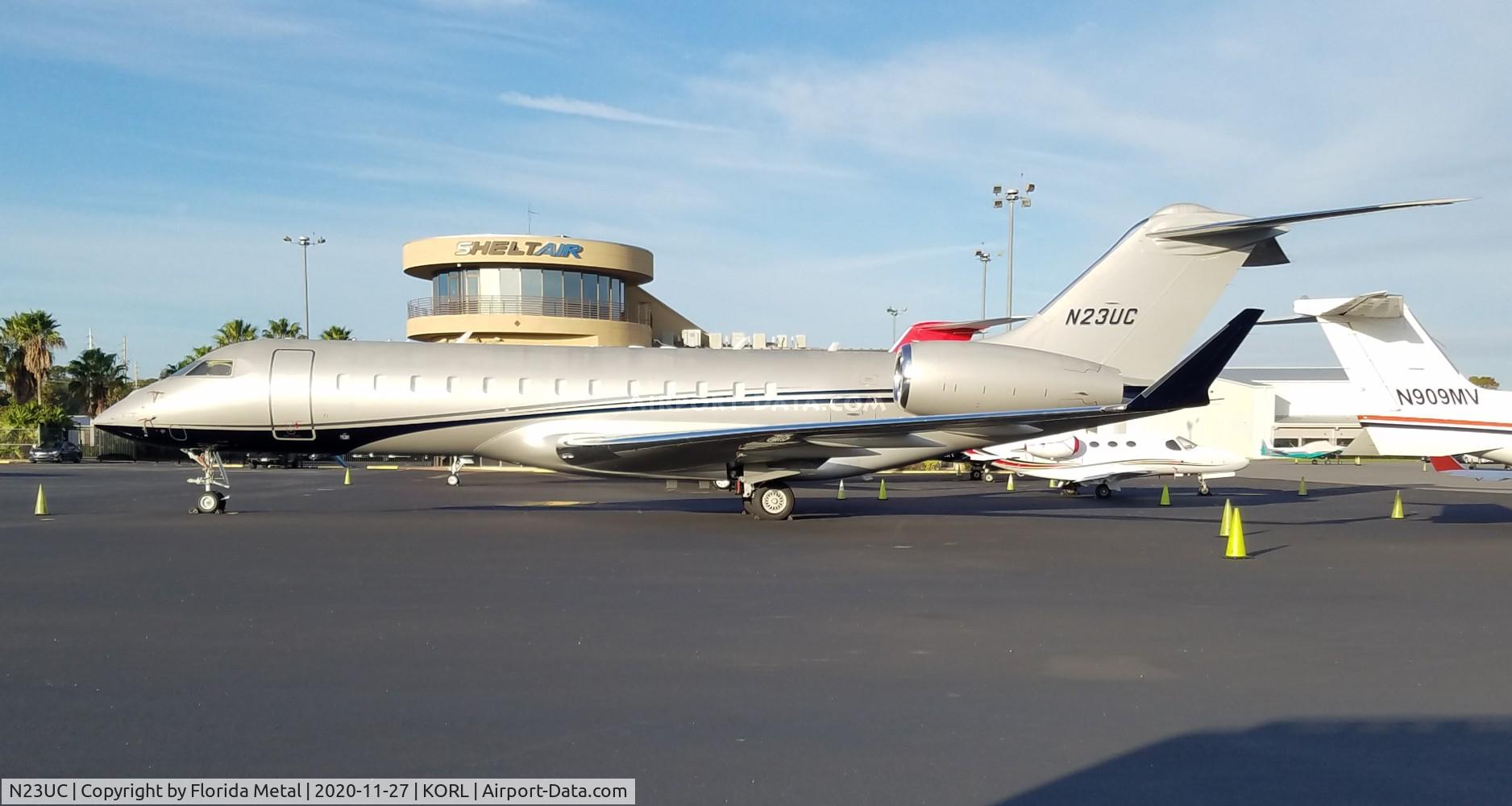 N23UC, 2000 Bombardier BD-700-1A10 Global Express C/N 9064, Global Express zx