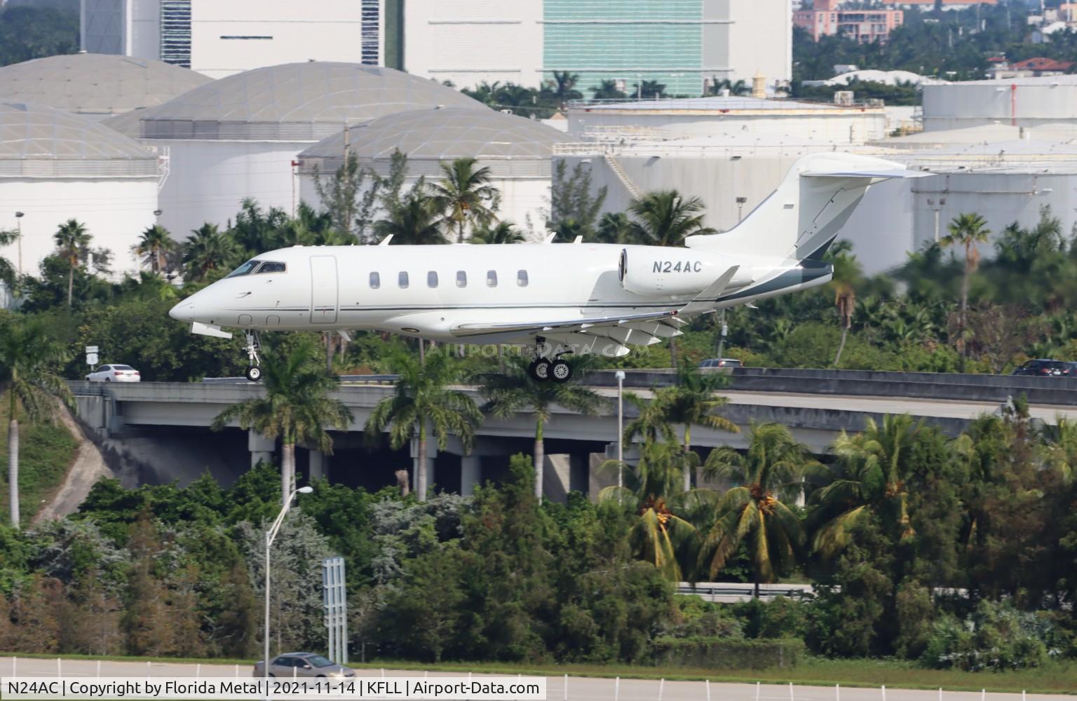 N24AC, 2018 Bombardier Challenger 350 (BD-100-1A10) C/N 20726, Challenger 350 zx