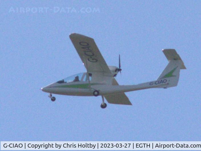 G-CIAO, 1998 Iniziative Industriali Italiane Sky Arrow 650T C/N PFA 298-13095, Circling Old Warden on approach for landing in new livery.