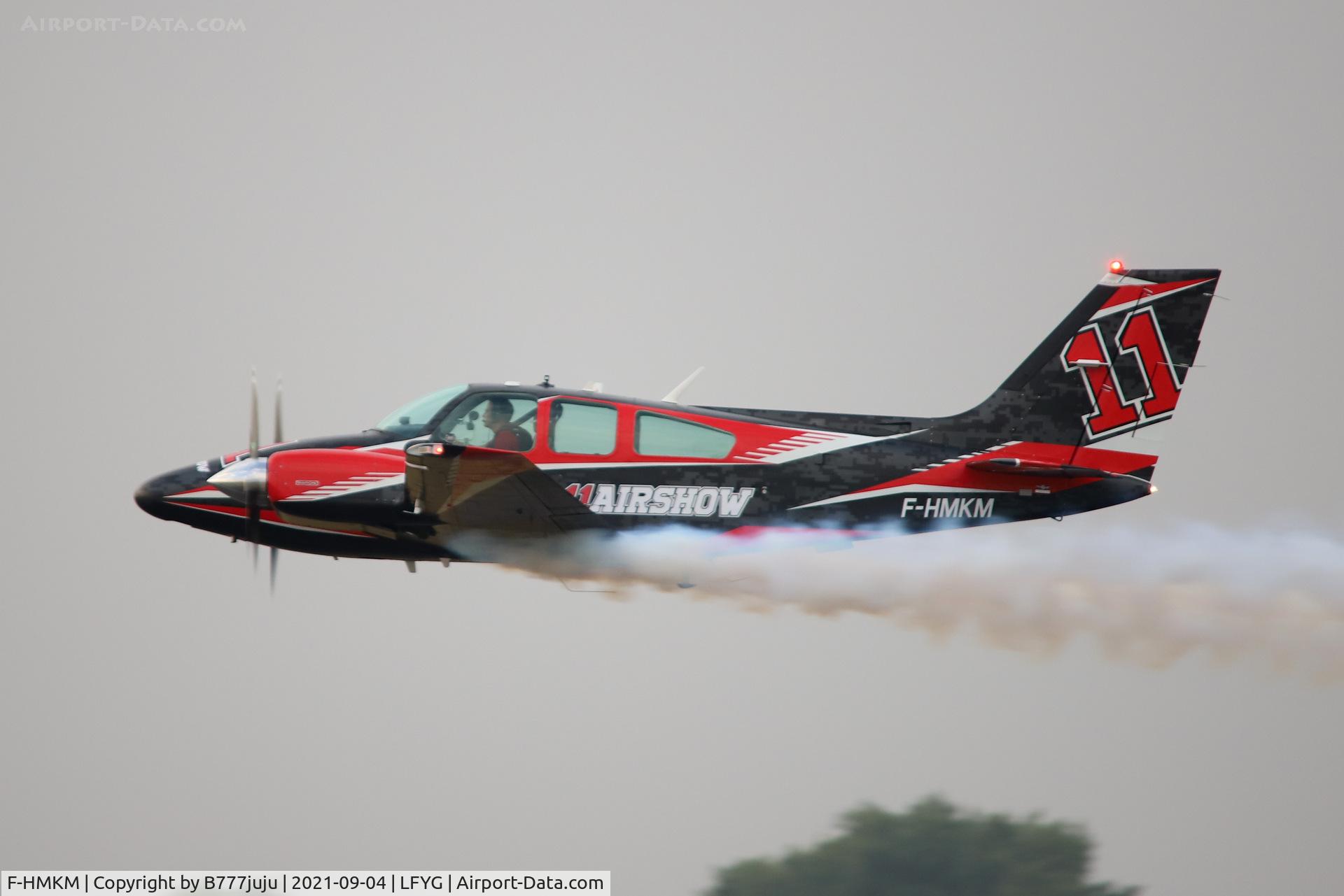 F-HMKM, 1973 Beech 95-B55 Baron Baron C/N TC-1616, Cambrai airshow 2021