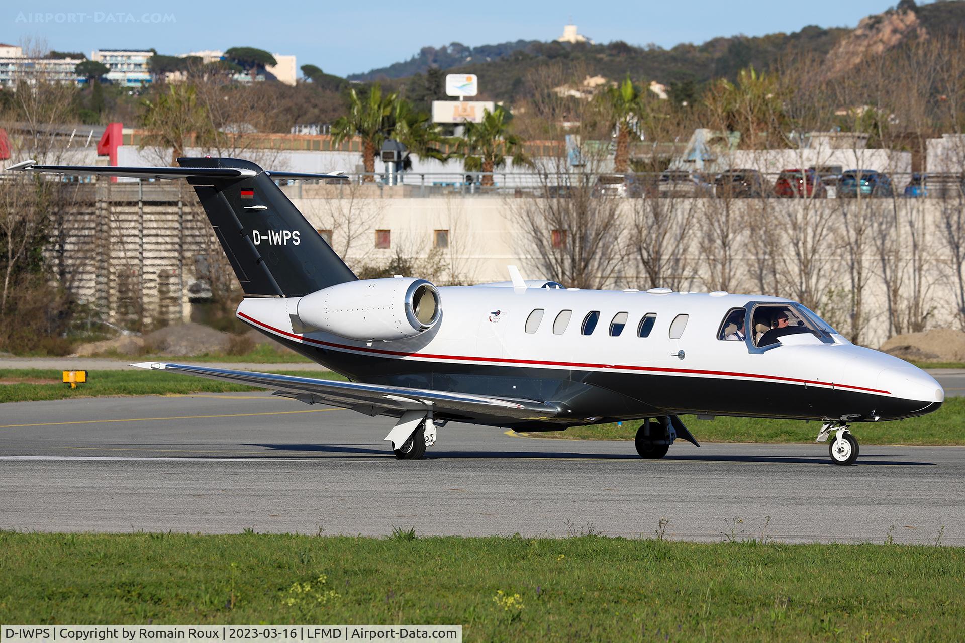 D-IWPS, 2012 Cessna 525A CitationJet CJ2+ C/N 525A-0496, Take off