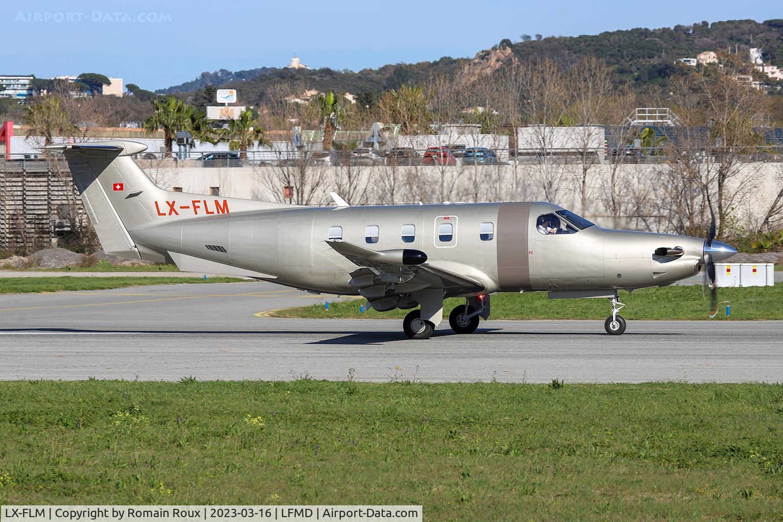 LX-FLM, 2022 Pilatus PC-12/47E NGX C/N 2240, Take off