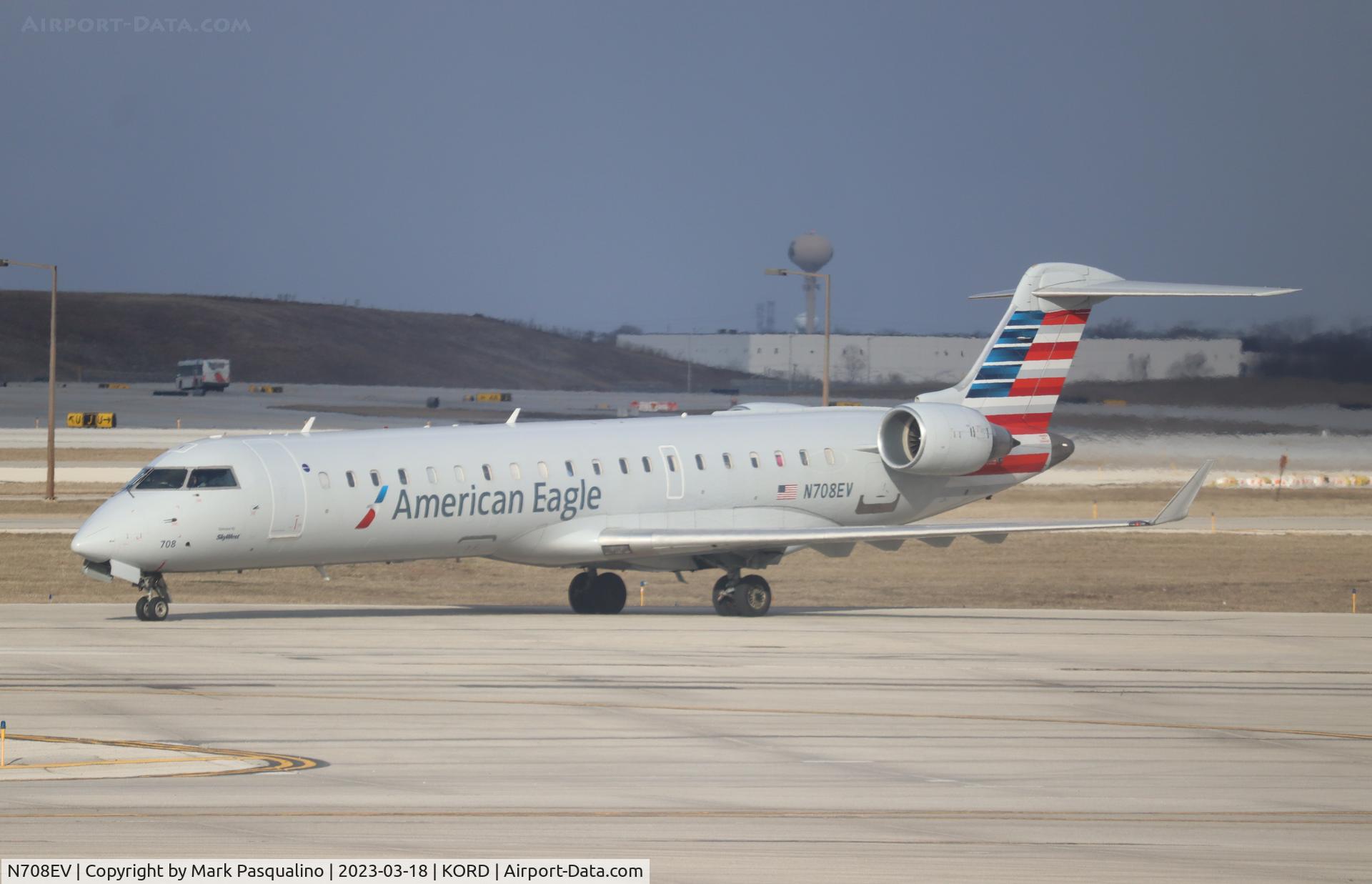 N708EV, 2002 Bombardier CRJ-701 (CL-600-2C10) Regional Jet C/N 10060, CL-600-2C10