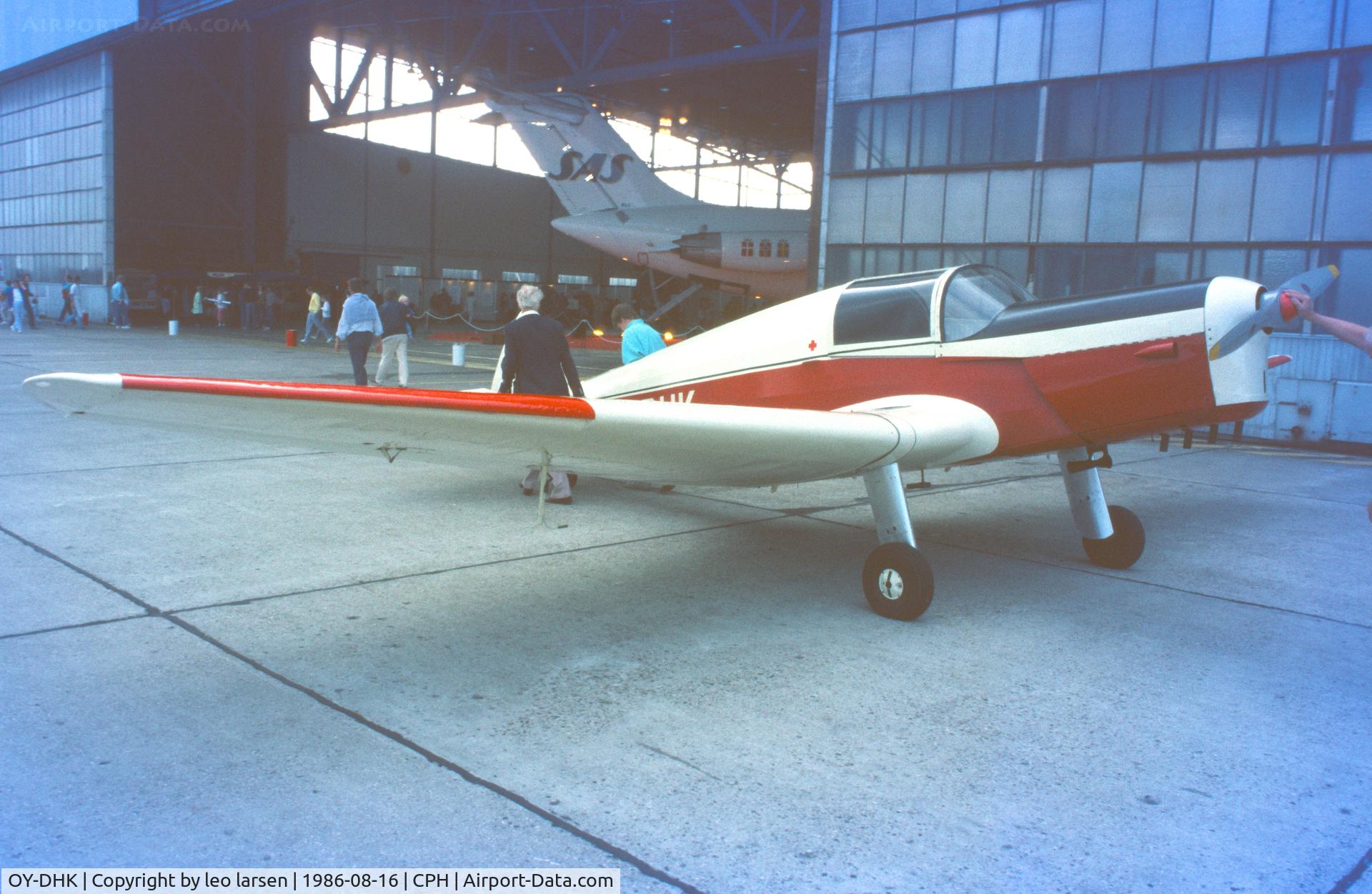 OY-DHK, 1940 SAI KZ II Kupé C/N 23, Copenhagen 16.8.1986