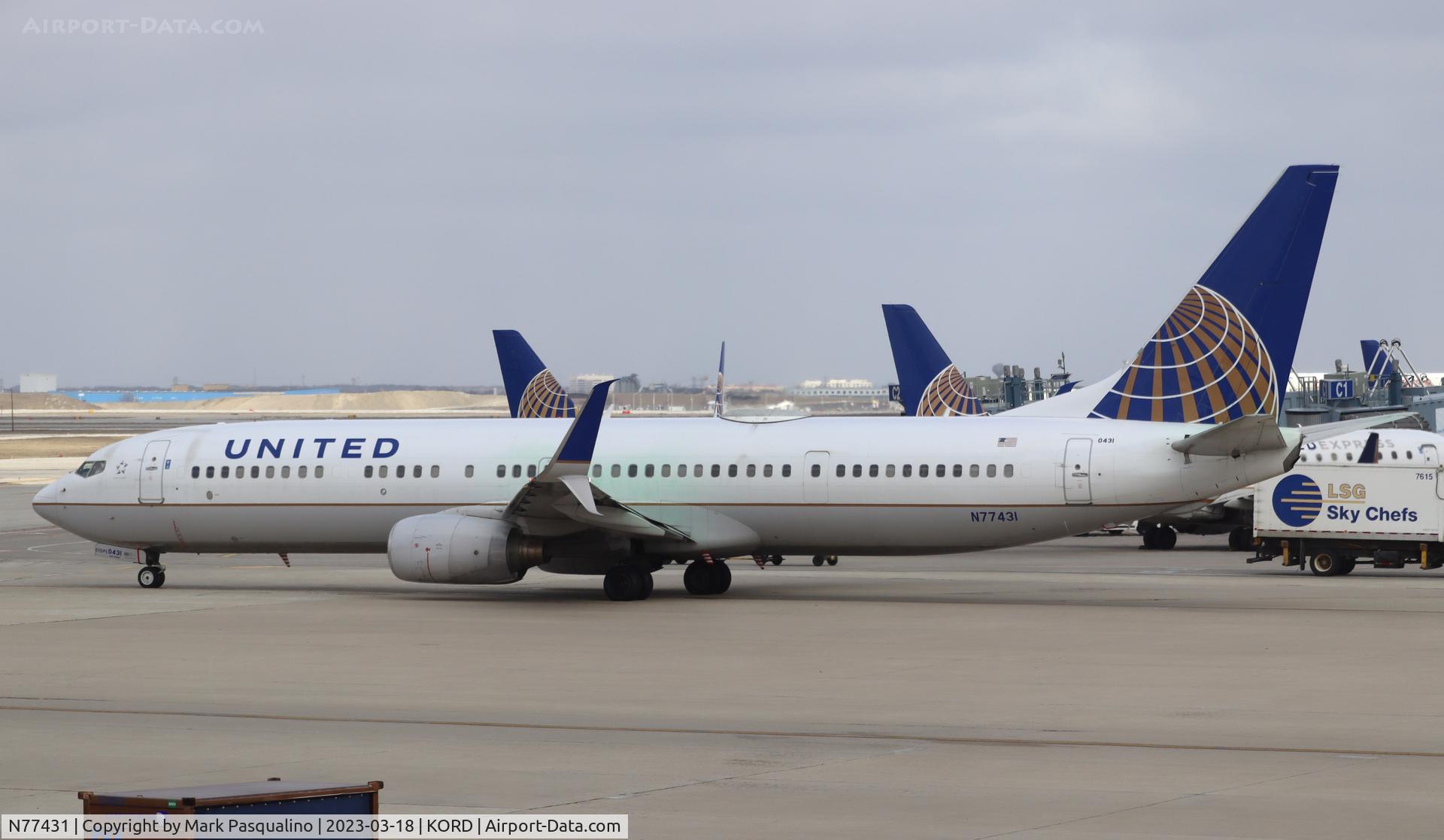 N77431, 2009 Boeing 737-924/ER C/N 32833, Boeing 737-924/ER