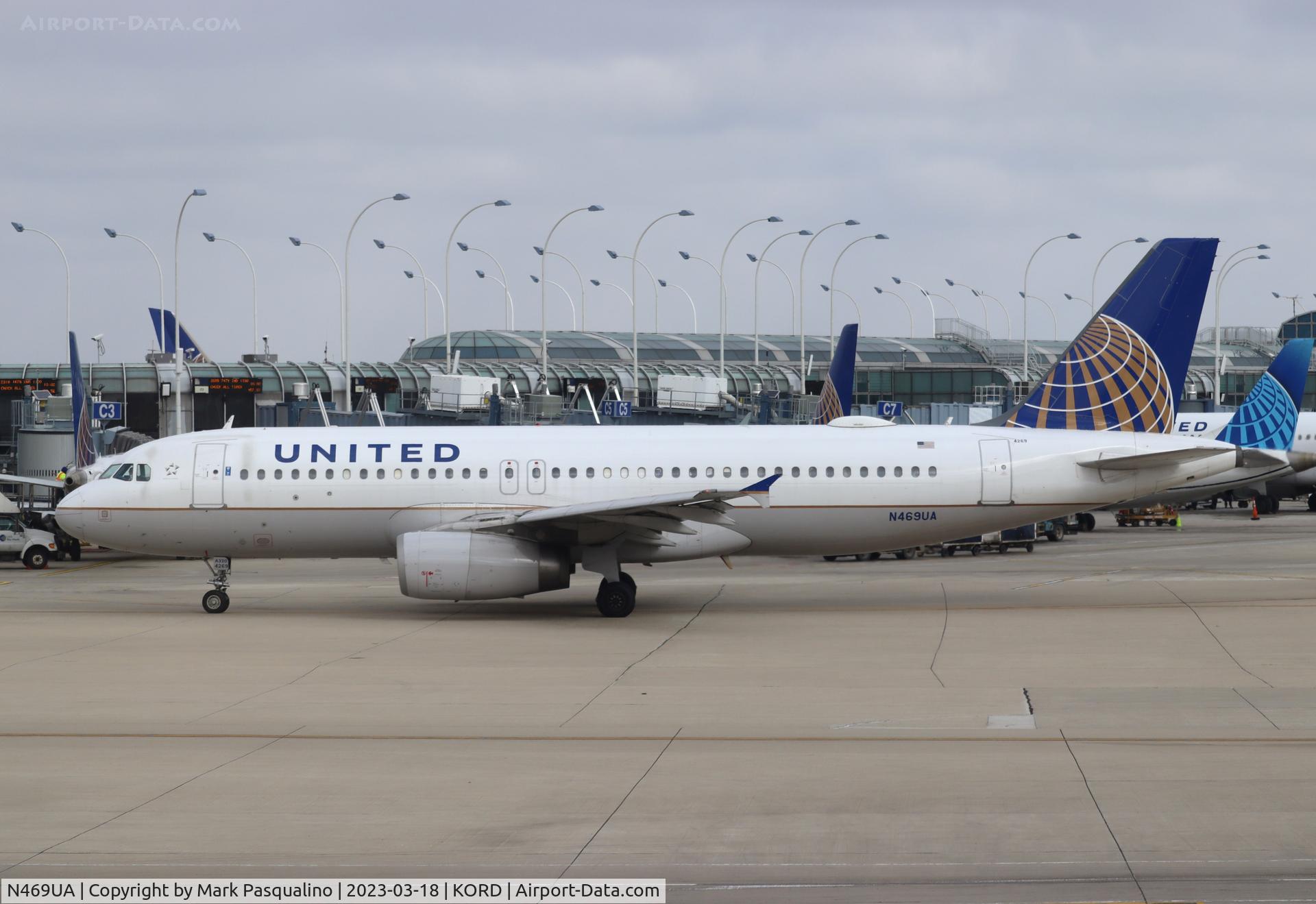 N469UA, 2001 Airbus A320-232 C/N 1409, Airbus A320-232