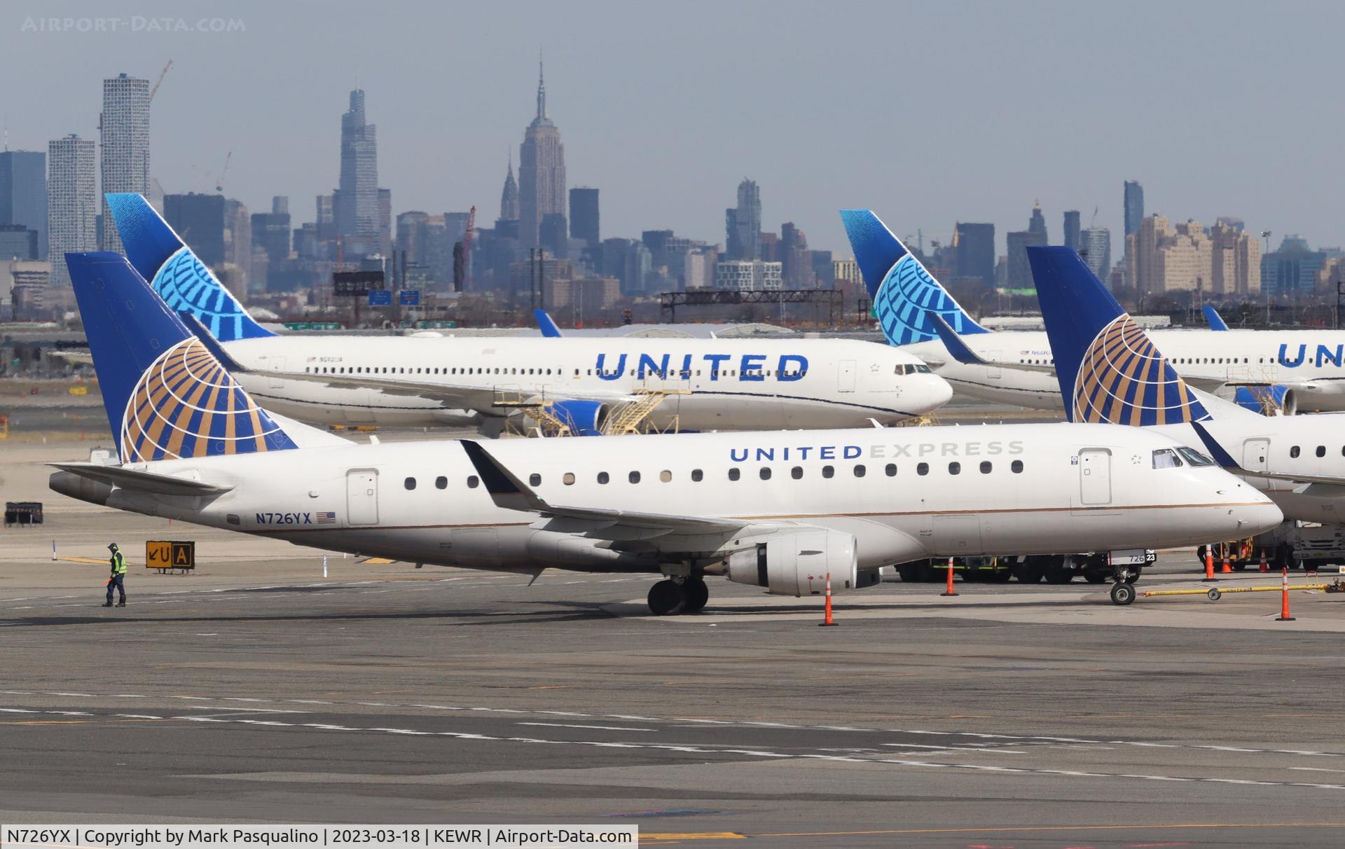 N726YX, 2015 Embraer 175LR (ERJ-170-200LR) C/N 17000507, ERJ-170-200LR