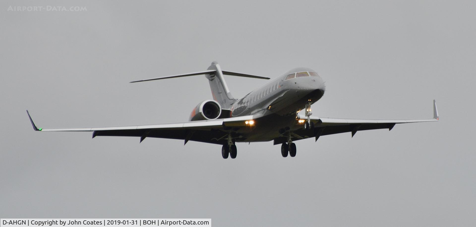 D-AHGN, 2021 Bombardier BD-700-2A12 Global 7500 C/N 70094, Approach to 08